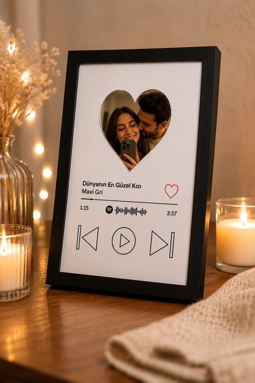 Aynalı Spotify Tasarımlı Çerçeveli Tablo – Dünyanın En Güzel Kızı | Kalp Aynalı Dekoratif Hediye